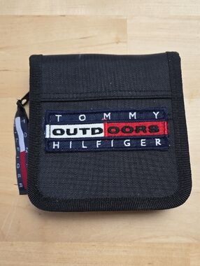 Tommy Outdoors Hilfiger Black Compact  Wallet with Logo Patch